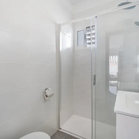 Ocean Breeze Penthouse Floritas Appartement