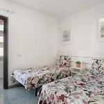 Ocean Breeze Penthouse Floritas Appartement