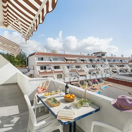 Ocean Breeze Penthouse Floritas Appartement *
