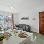 Ocean Breeze Penthouse Floritas *