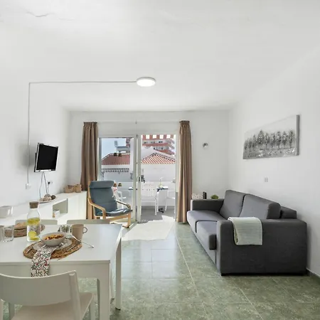 Daire Ocean Breeze Penthouse Floritas *